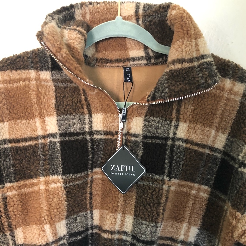 ZAFUL Plaid Cropped Teddy Sweater Size 4